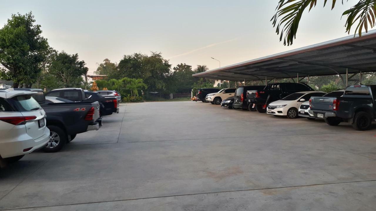 Baan Lita Aparthotel Phimai Buitenkant foto